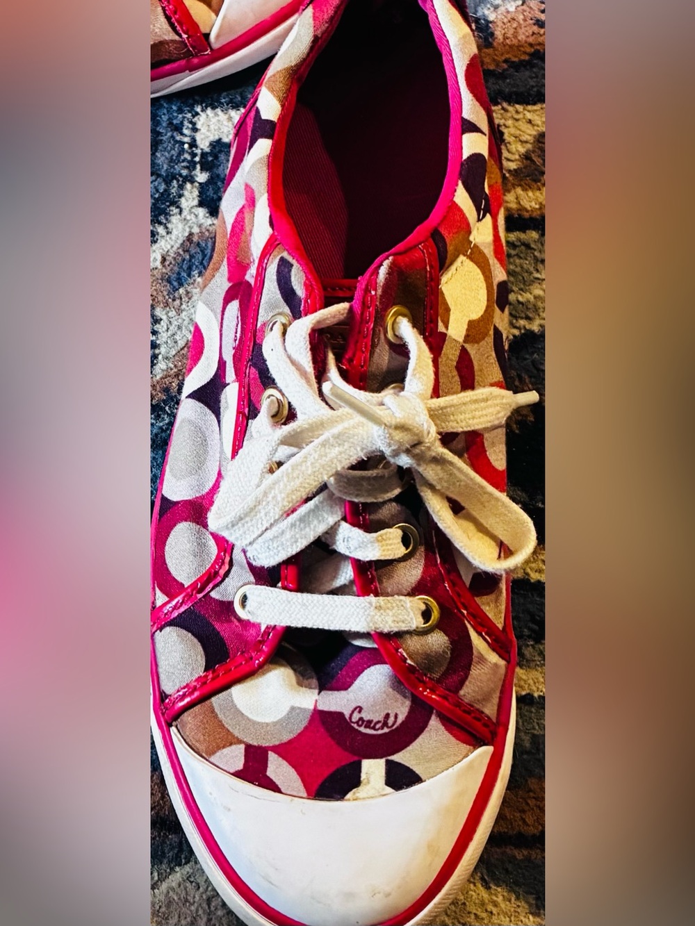 Coach Pink Signature Print Low-Top Multi Dream Sneakers Size: 9 1/2B - Picture 3 of 5